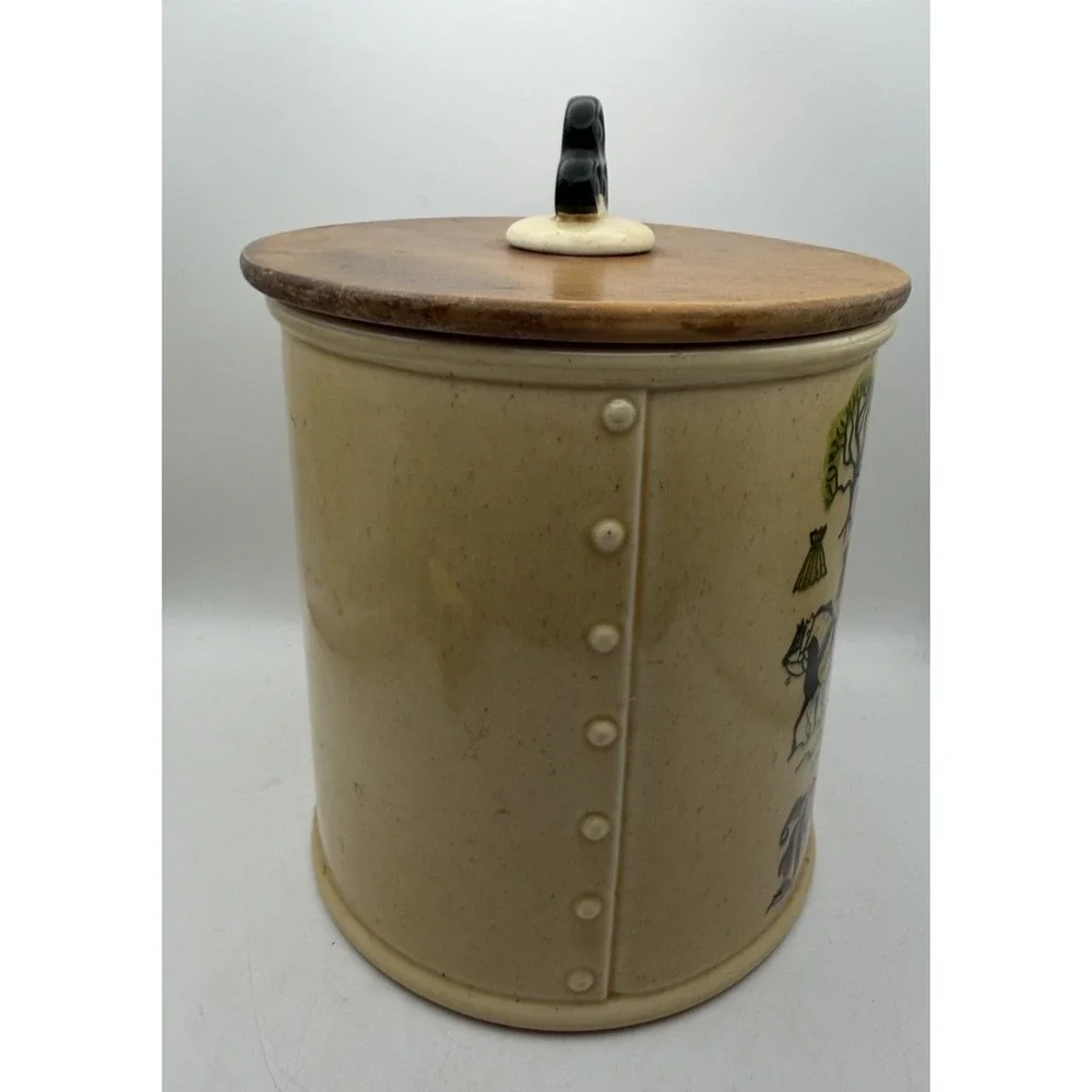 Metlox Poppytrail Homestead Provincial Flour Canister Wood Lid Farmhouse USA